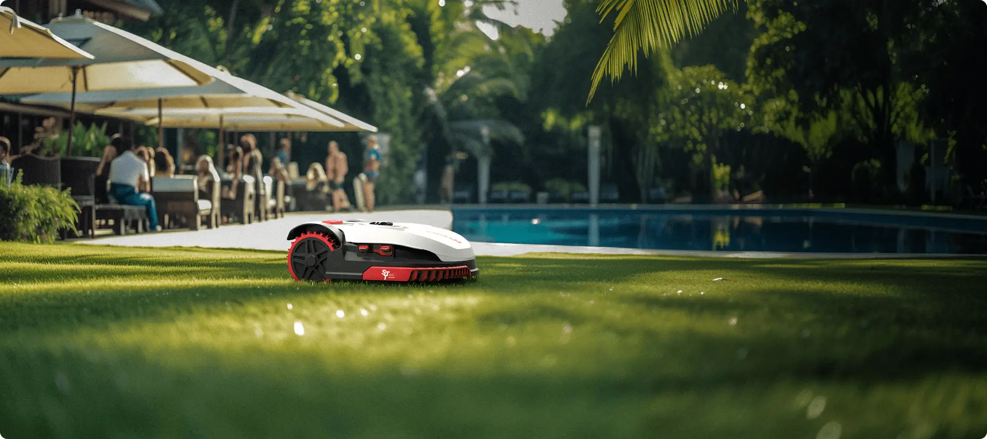 immagine che mostra il robot rasaerba kress mentre svolge il suo lavoro di taglio dell'erba